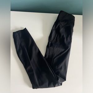 All the right places high rise Crawford waist crop size 0